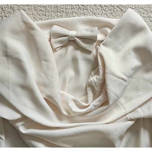 H&M White Open Back Bow Detail Blouse XXL - Picture 2 of 10